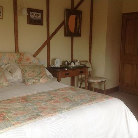 Barn Park Farm, Bed And Breakfast Stockland Buitenkant foto